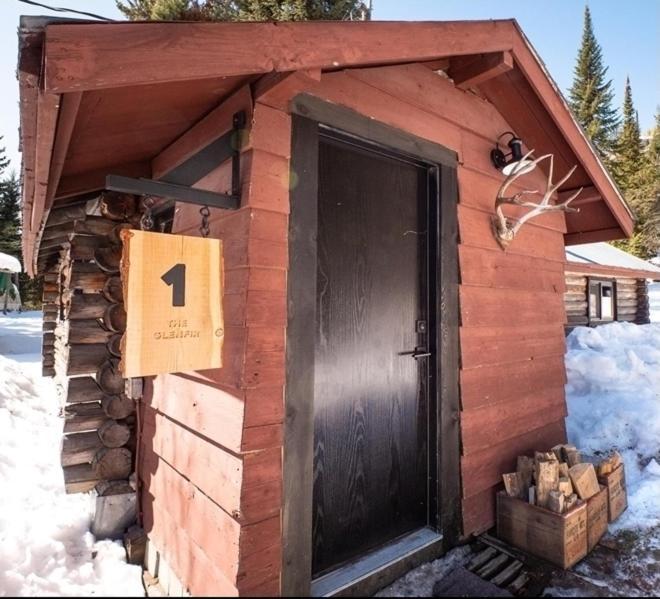 Chute Lake Lodge Naramata Exterior photo